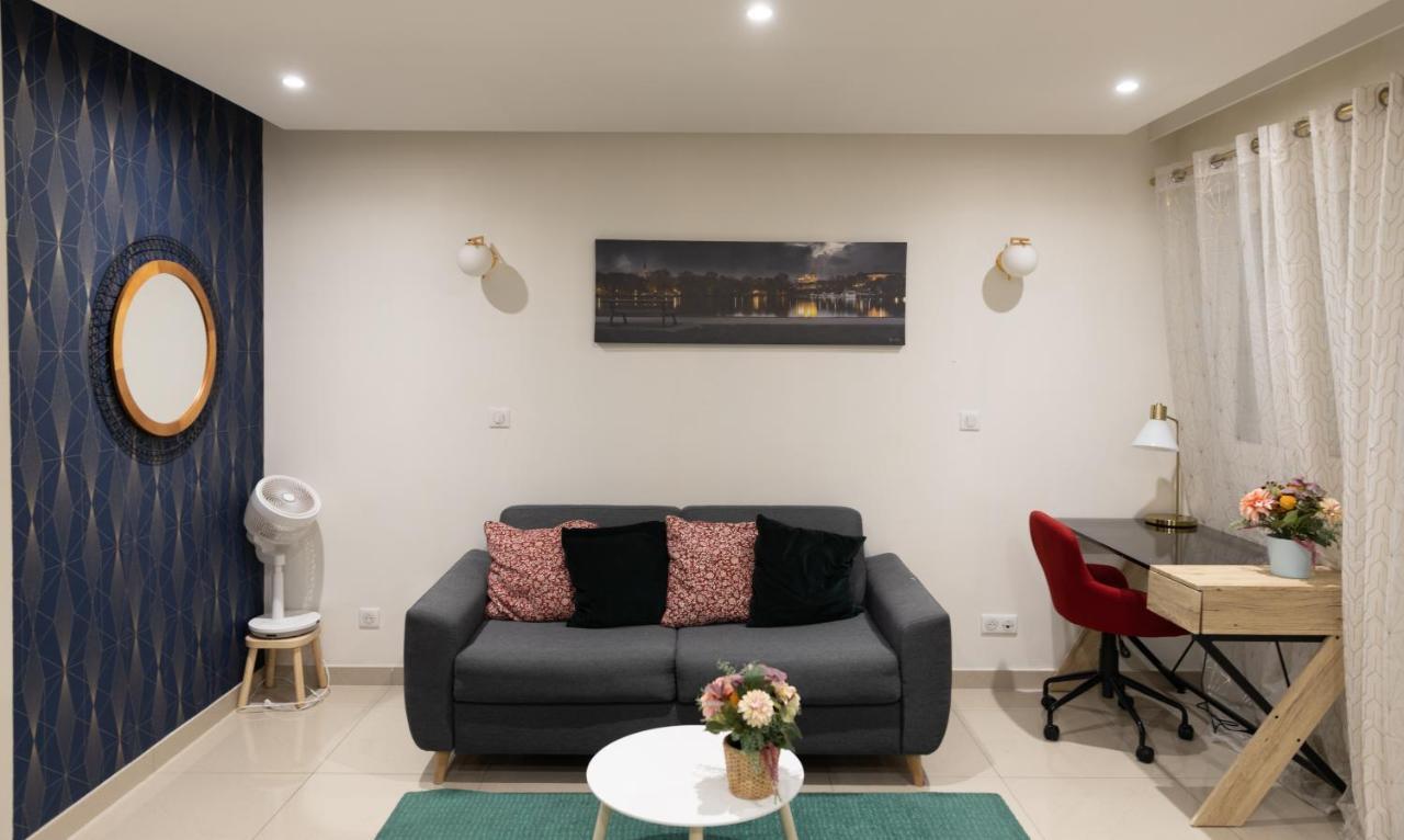 Elegant Et Tres Spacieux, Mon Studio Vous Seduira! Мец Экстерьер фото