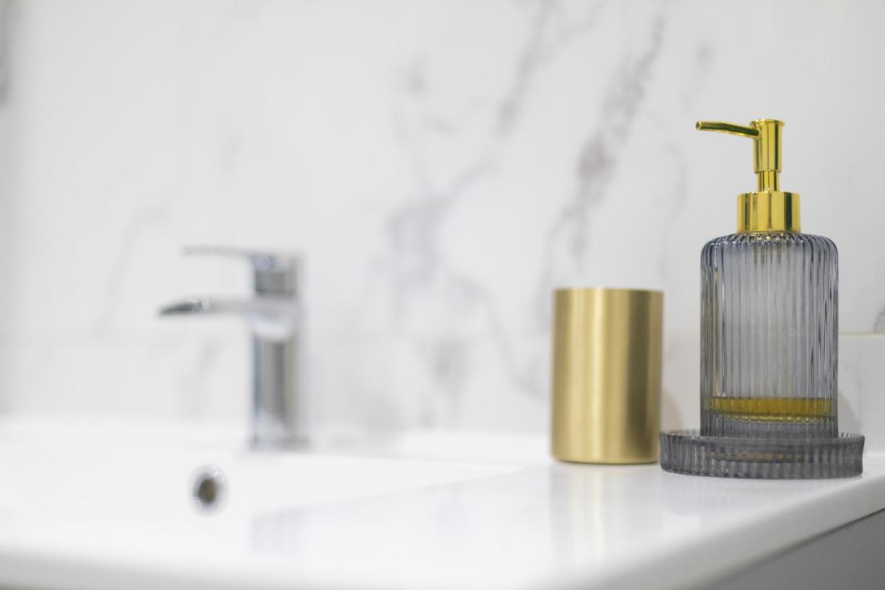 Elegant Et Tres Spacieux, Mon Studio Vous Seduira! Мец Экстерьер фото